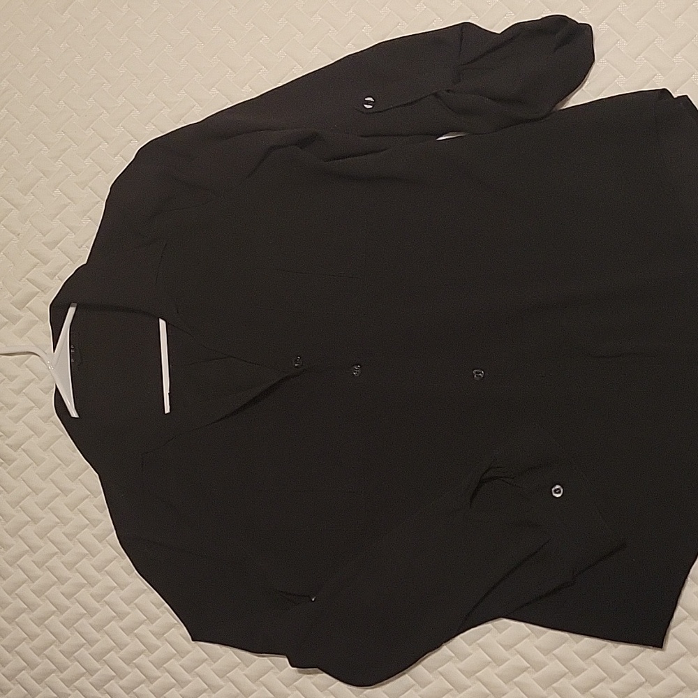 mine Black Button Up Blouse - Size M